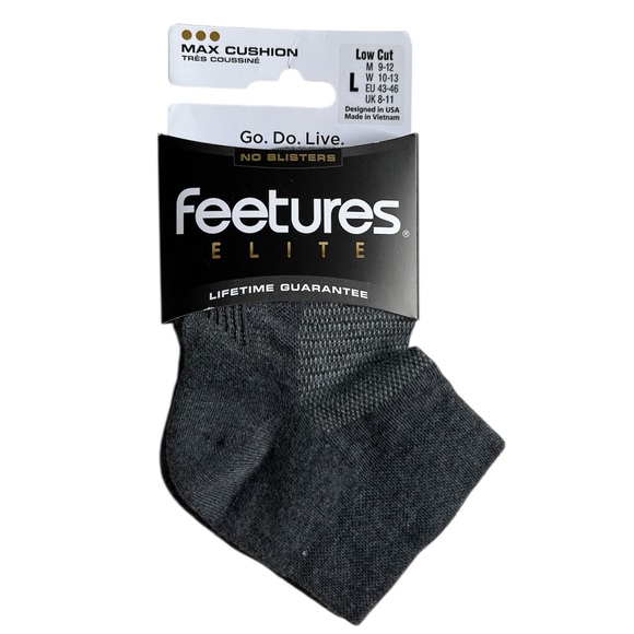 NWT feetures  Elite Max Cushion Low Cut Socks - Picture 1 of 3